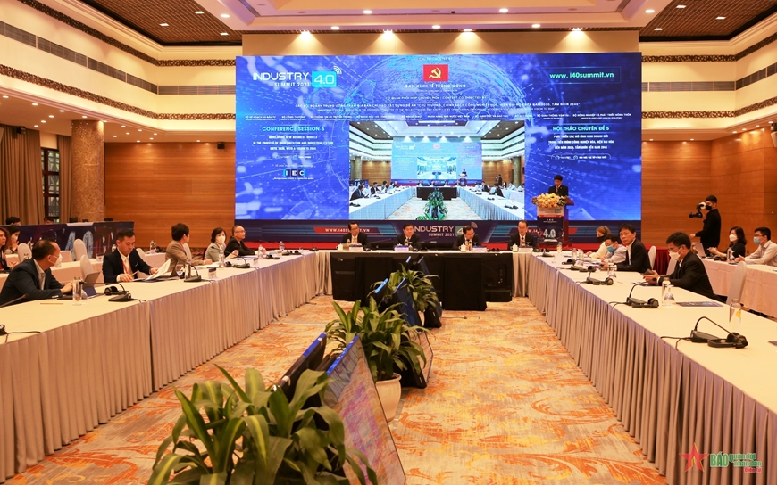 Cần đưa thêm dịch vụ bán lẻ vào danh mục những ngành, lĩnh vực được ưu tiên chuyển đổi số!