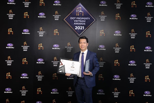 Tập đoàn KSFinance lập “hat-trick” tại Dot Property Vietnam Awards 2021