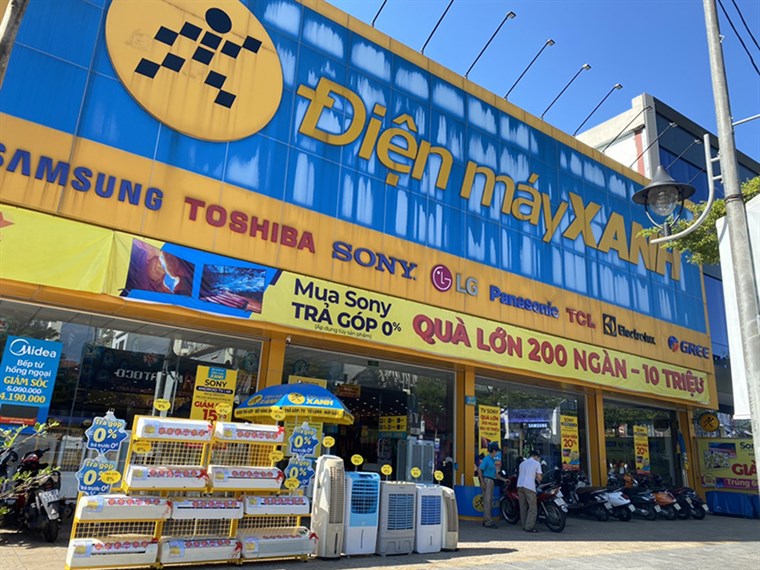 MWG Thế Giới Di Động và Điện Máy Xanh tăng trưởng 50%, Bách Hóa Xanh hụt hơi trong tháng 10