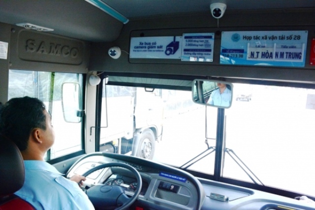 Đôn đốc tiến độ lắp camera giám sát trên xe kinh doanh vận tải