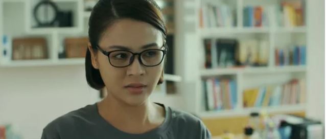 Mặt nạ gương - Tập 12 Hoa phát hiện Mai có thể không phải là em gái ruột của cô