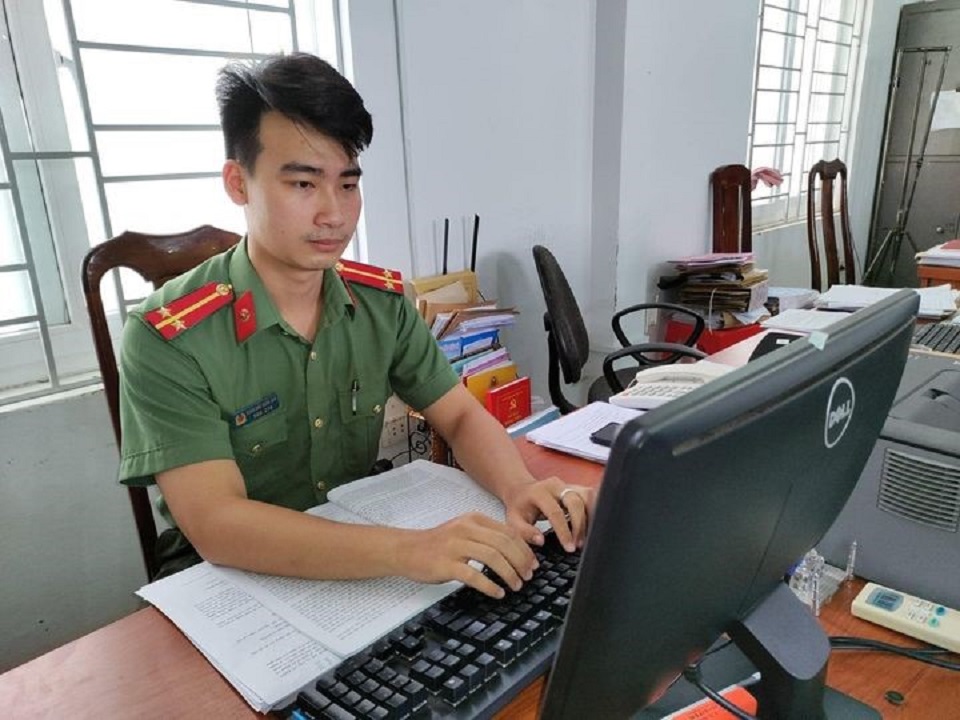 Đắk Lắk Trung úy Công an huyện thiết kế thành công phần mềm nâng cao hiệu quả trong công việc