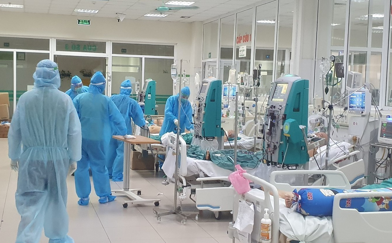 Bình Dương bất ngờ bổ sung 28.000 ca dương tính Covid-19 vào danh sách