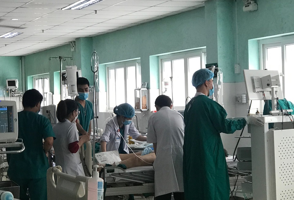 Bệnh viện Đa Khoa tỉnh Kon Tum kịp thời cứu sống bệnh nhân xuất huyết tiêu hóa ồ ạt