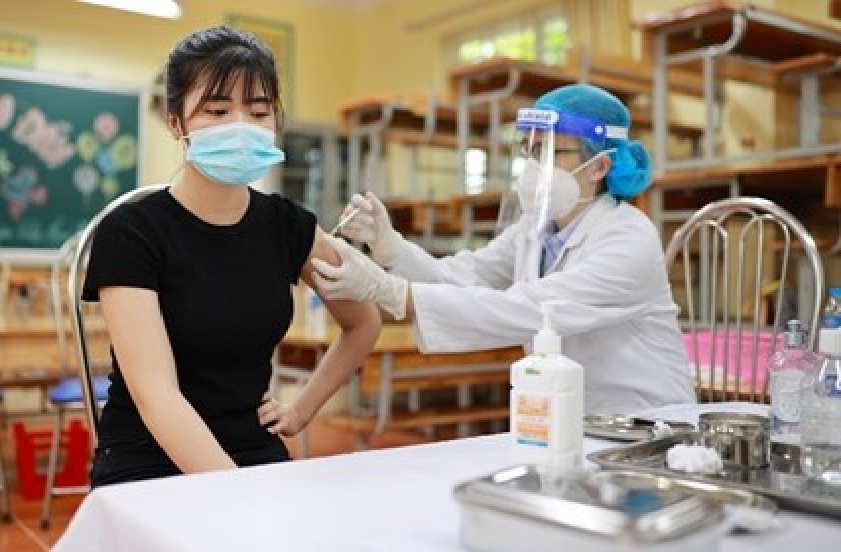 Ngày mai (2711), Hà Nội tiêm vaccine Pfizer cho trẻ em 14 tuổi