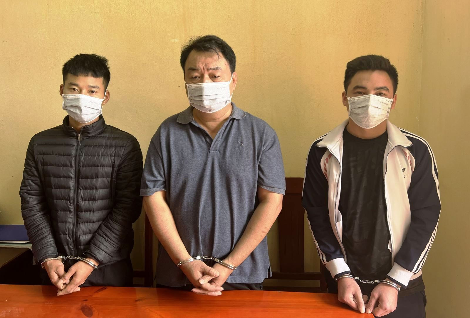 Thanh Hoá Bắt giữ 4 đối tượng gây ra 2 vụ phóng hỏa đốt xe ô tô để trả thù 