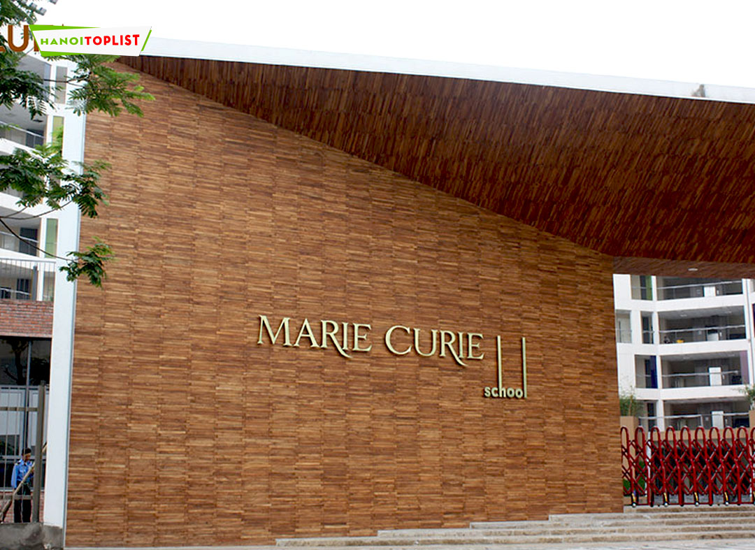 Hà Nội Một trường thông báo khẩn cho học sinh tạm dừng đến trường vào ngày mai (612)