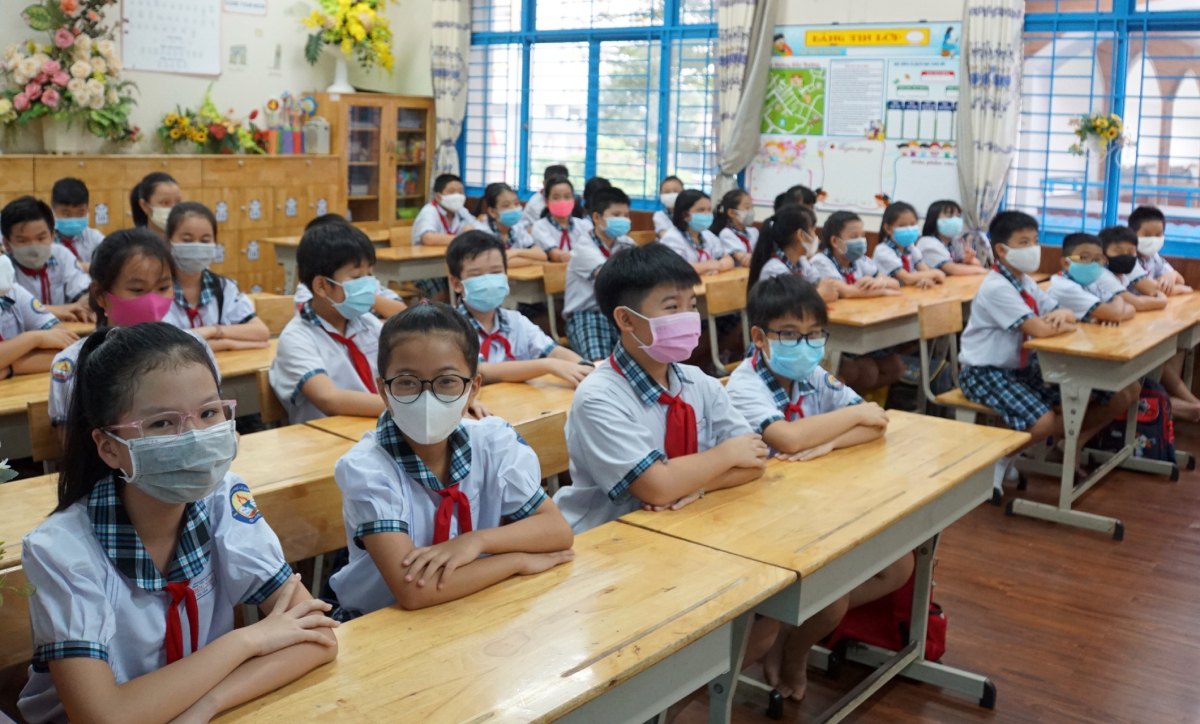 TP.HCM đề xuất chi 533 tỷ đồng hỗ trợ học phí học kỳ 2 cho hơn 1,3 triệu học sinh