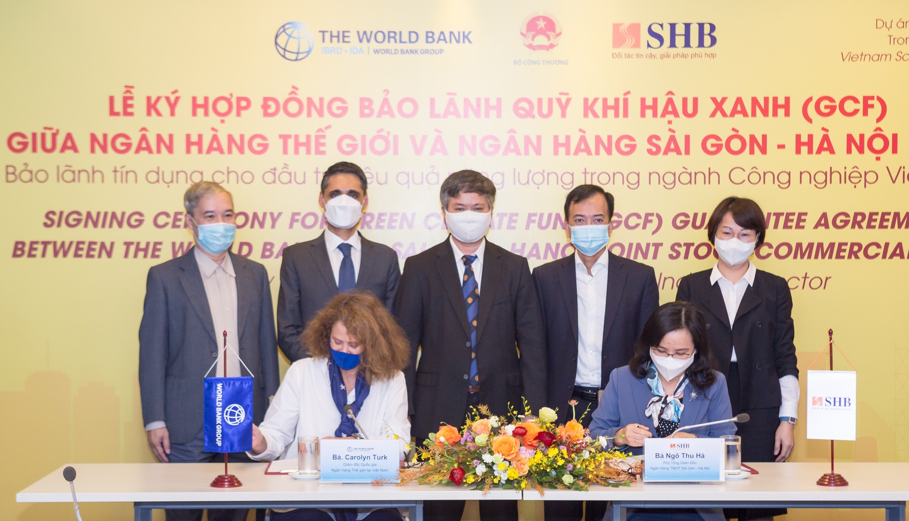 SHB và World Bank ký hợp đồng bảo lãnh Quỹ Khí hậu Xanh (GCF) Bảo lãnh tín dụng cho đầu tư hiệu quả năng lượng trong ngành công nghiệp Việt Nam