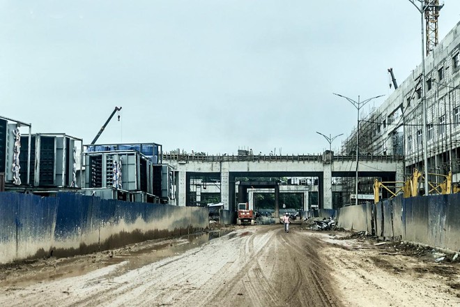 Hàng loạt dự án trọng điểm ở Hà Nội chậm tiến độ: Ai phải chịu trách nhiệm? ảnh 1