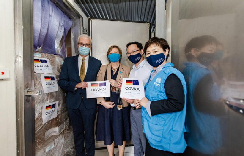 Hơn 2,6 triệu liều vaccine Moderna do Đức viện trợ về đến Việt Nam
