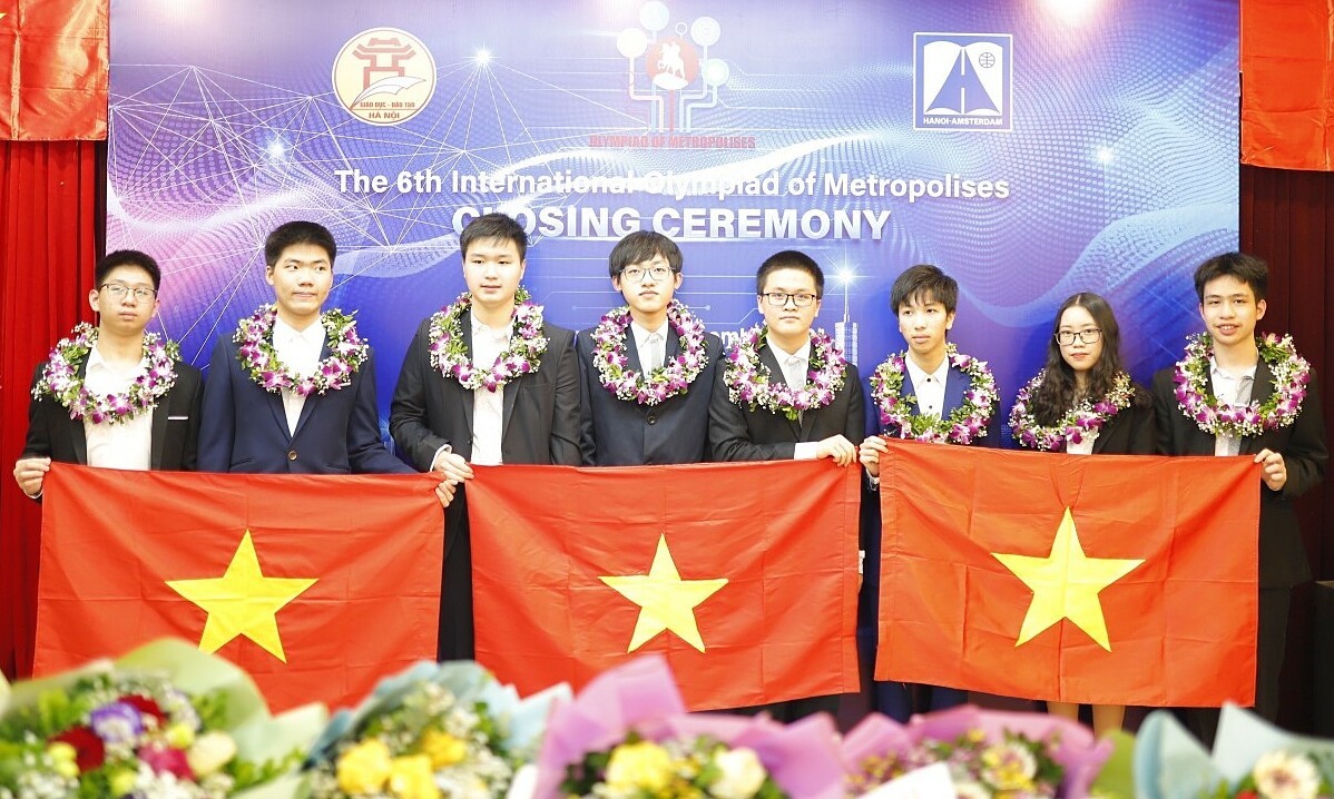 Học sinh Hà Nội giành 7 huy chương Olympic Quốc tế các thành phố lớn