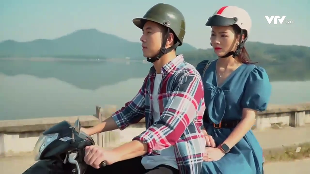 Phố trong làng - Tập 28 Hải trách Đông lúc nào cũng chỉ nghĩ đến công việc