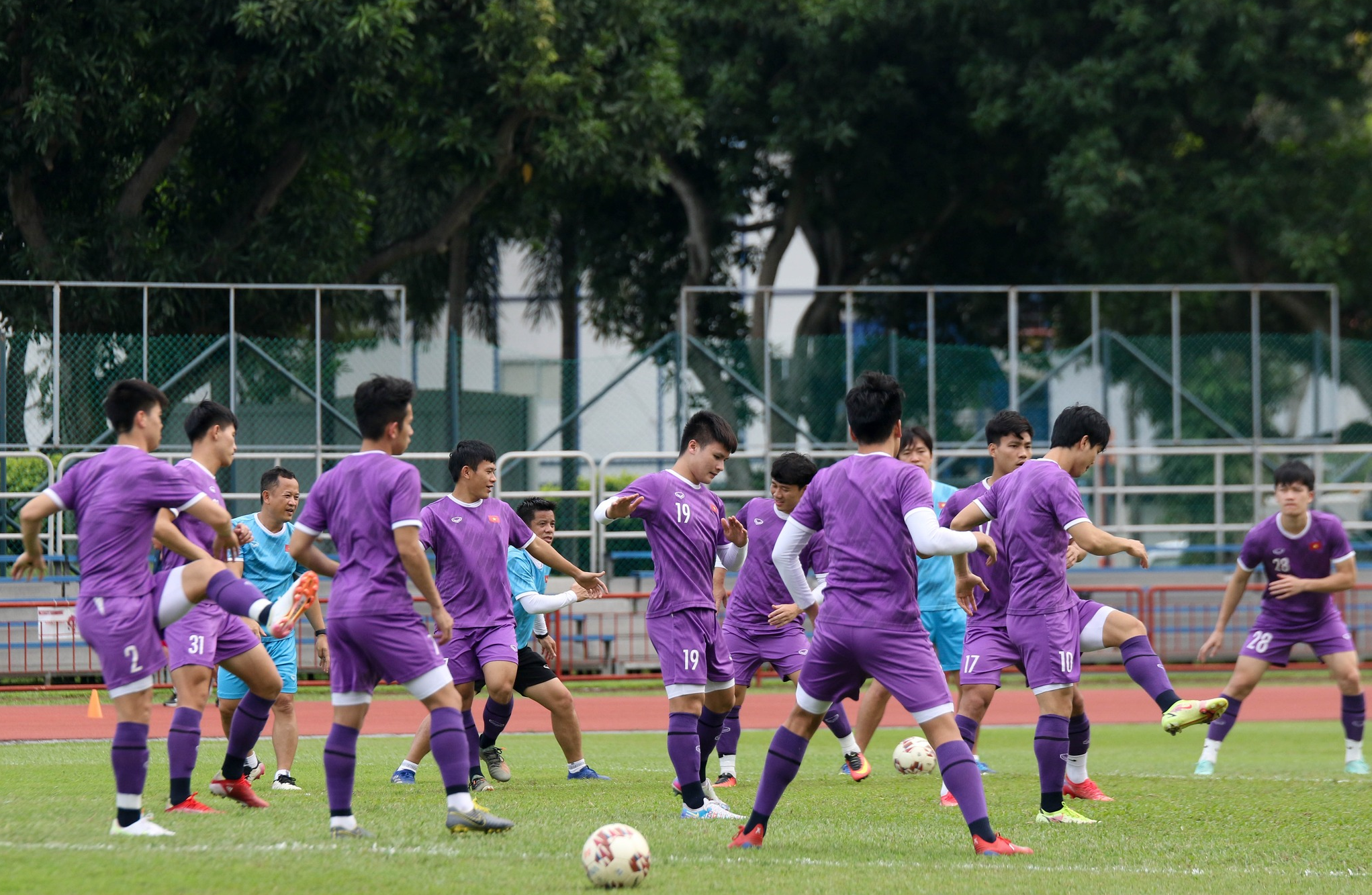 Tuyển Việt Nam tích cực chuẩn bị cho trận bán kết gặp Thái Lan