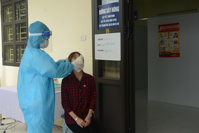 Ngày 2712, Hà Nội ghi nhận 1.948 ca mắc Covid-19, trong đó có 658 ca cộng đồng