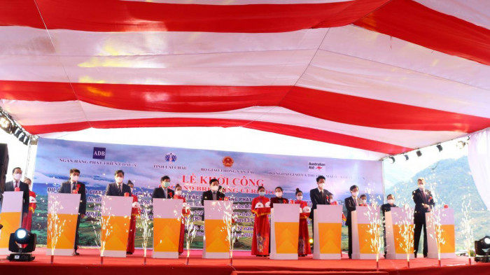 Hơn 5.300 tỷ đồng xây dựng đường giao thông nối các tỉnh miền núi phía Bắc