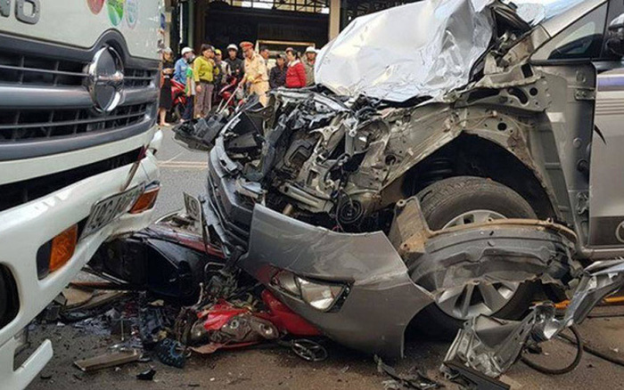 12 người chết, 13 người bị thương trong ngày thứ 2 nghỉ Tết Dương lịch