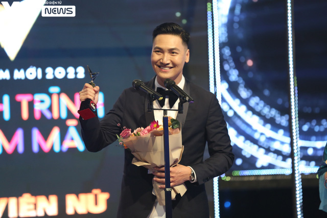 Hạng mục Diễn viên nam và Diễn viên nữ ấn tượng của VTV Awards 2021 gọi tên Mạnh Trường và Hồng Diễm
