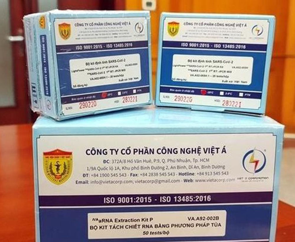 NÓNG Lập hội đồng ghi nhận việc Giám đốc CDC Bình Phước giao nộp lại “quà” của Việt Á