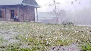 Bắc Bộ, Bắc và Trung Trung Bộ đề phòng mưa dông kèm lốc, sét, mưa đá