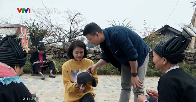 Mùa xuân ở lại - Tập 8 (tập cuối) Hòa trở về bản cùng học trò, mở lòng với anh bộ đội Nghĩa