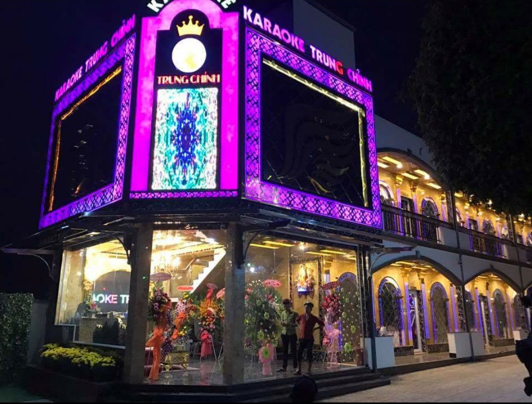 Tây Ninh Karaoke, massage, internet được phép hoạt động trở lại