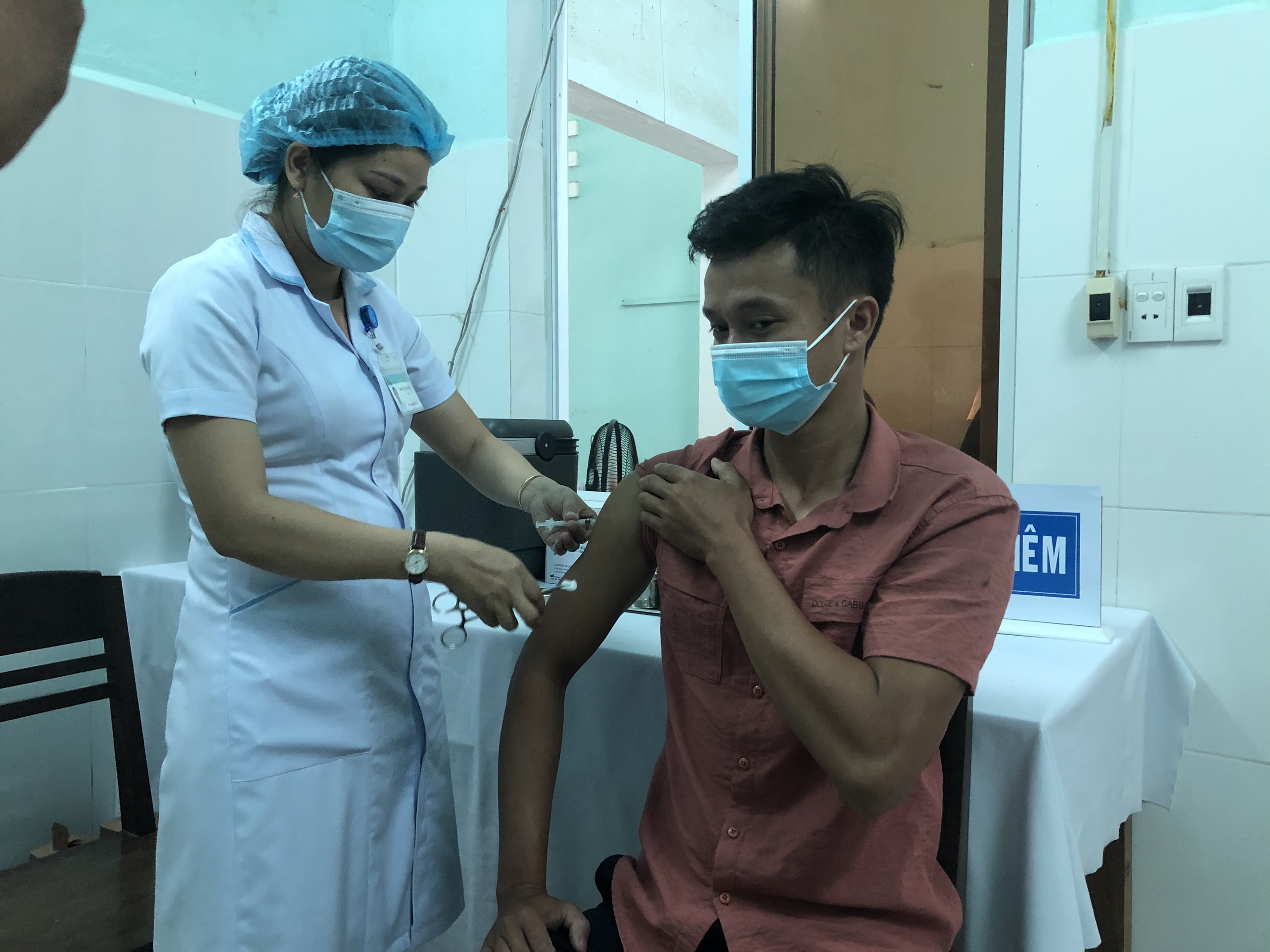 Phú Thọ Nữ sinh lớp 9 tử vong sau tiêm mũi 2 vaccine phòng Covid-19 