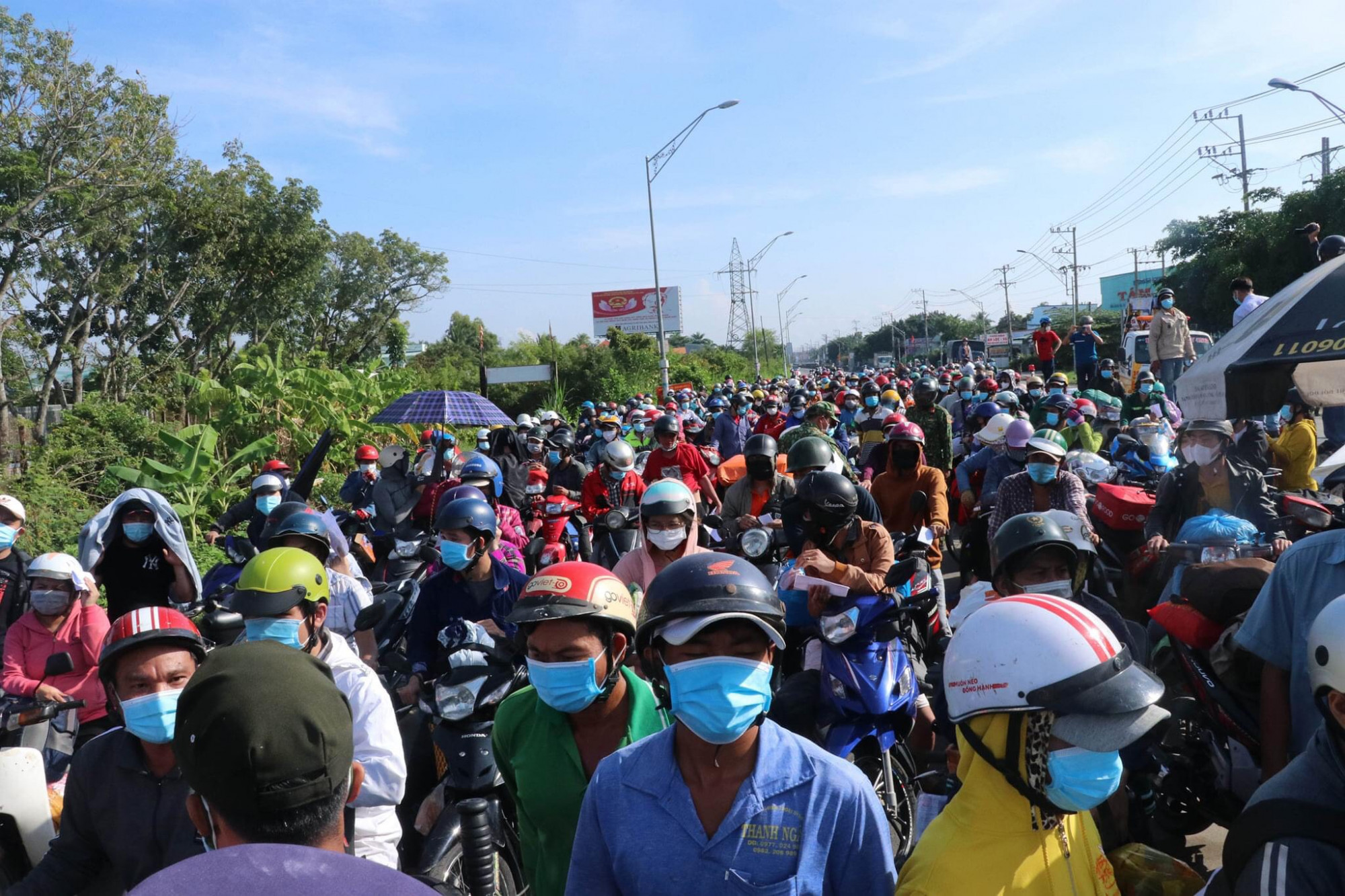 Bình Định đề nghị chấm dứt cách ly người về quê đón Tết