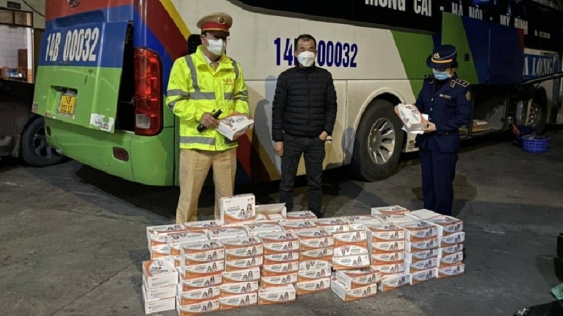 Thu giữ 2.500 que test Covid-19 không rõ nguồn gốc tại Quảng Ninh