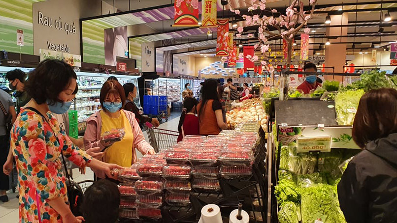 Siêu thị tăng thời gian bán hàng phục vụ nhu cầu mua sắm Tết