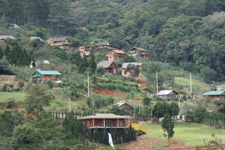 Công ty Phương Nam xây 20 công trình không phép, Lâm Đồng đề nghị khắc phục vi phạm