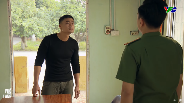 Preview Phố trong làng tập 47 Hiếu tới trụ sở công an xã gây sự với Nam