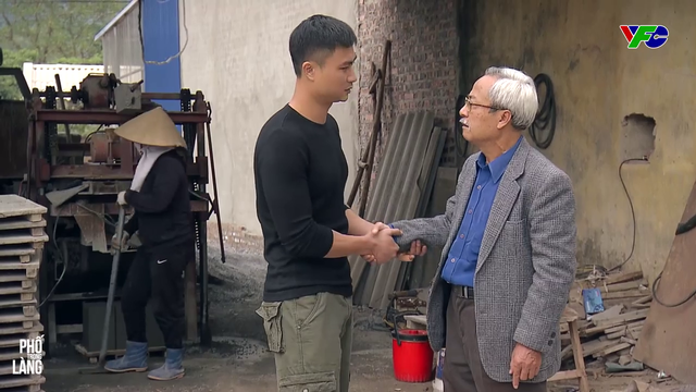 Phố trong làng - Tập 48 Hiếu xin nghỉ việc ở xưởng gạch