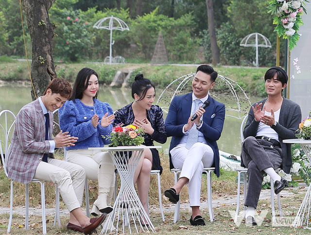 Mạnh Trường - Phương Oanh song ca ngọt lịm ca khúc phim Hương vị tình thân