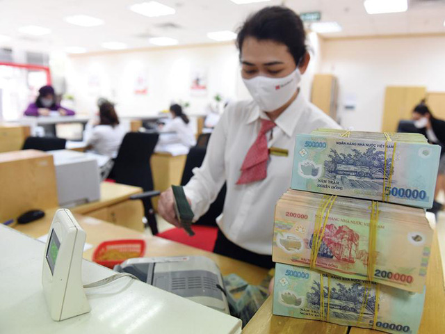 Gửi tiền sau Tết Nhâm Dần 2022 Lãi suất tiết kiệm cao nhất 7,6%năm