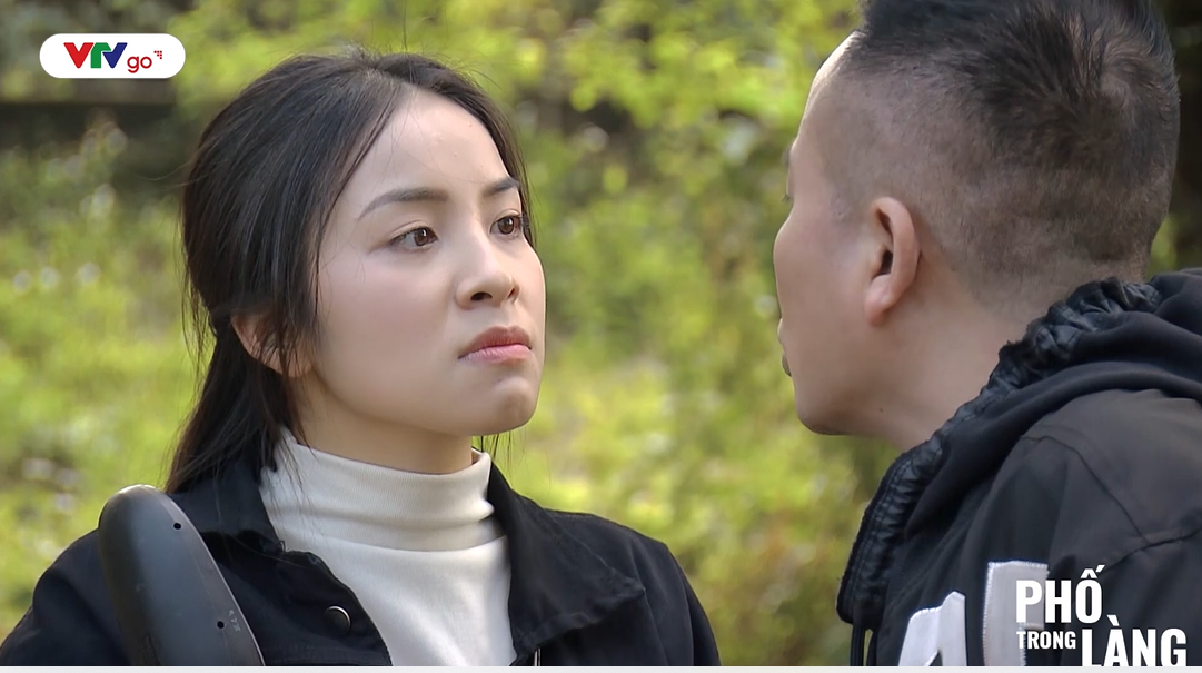 Preview Phố trong làng tập 53 Hoài chặn xe của Thuận để đòi công bằng cho Hiếu