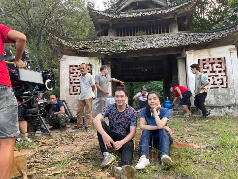 Lối về miền hoa Sự thật về cảnh hô hấp nhân tạo của Thanh và Lợi