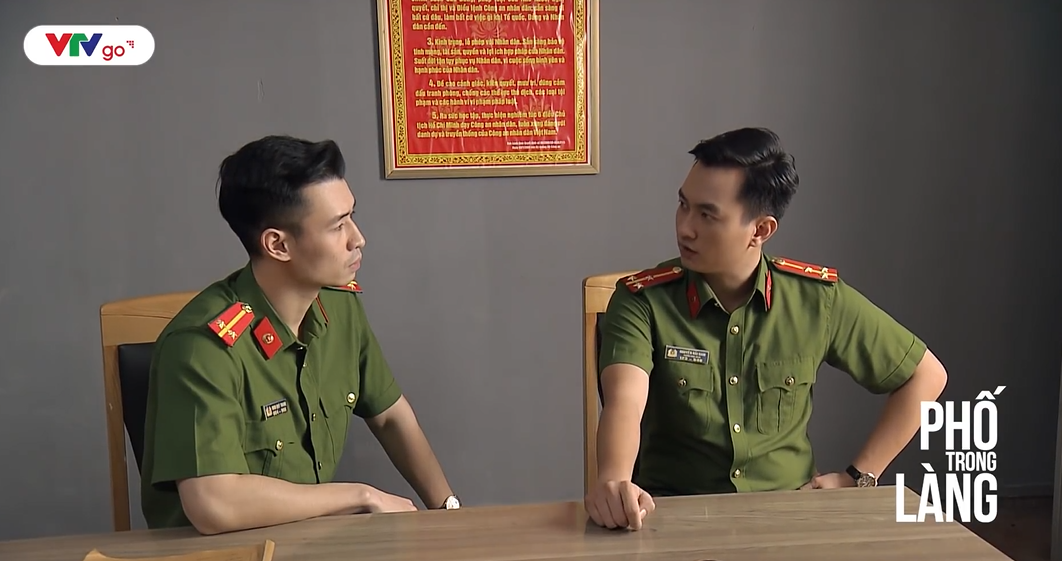 Preview Phố trong làng tập 55 Dù khó xử nhưng Nam quyết cứ đúng luật mà làm thôi