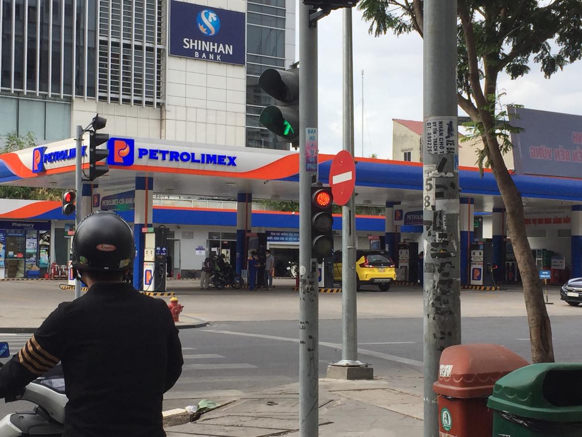 Bộ Công Thương nói gì về điều hành xăng dầu