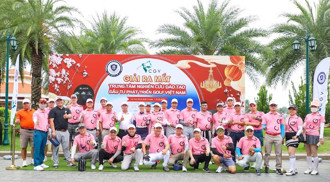 Khởi tranh Giải golf ra mắt Trung tâm Nghiên cứu Đào tạo – Đầu tư Phát triển Golf Việt Nam