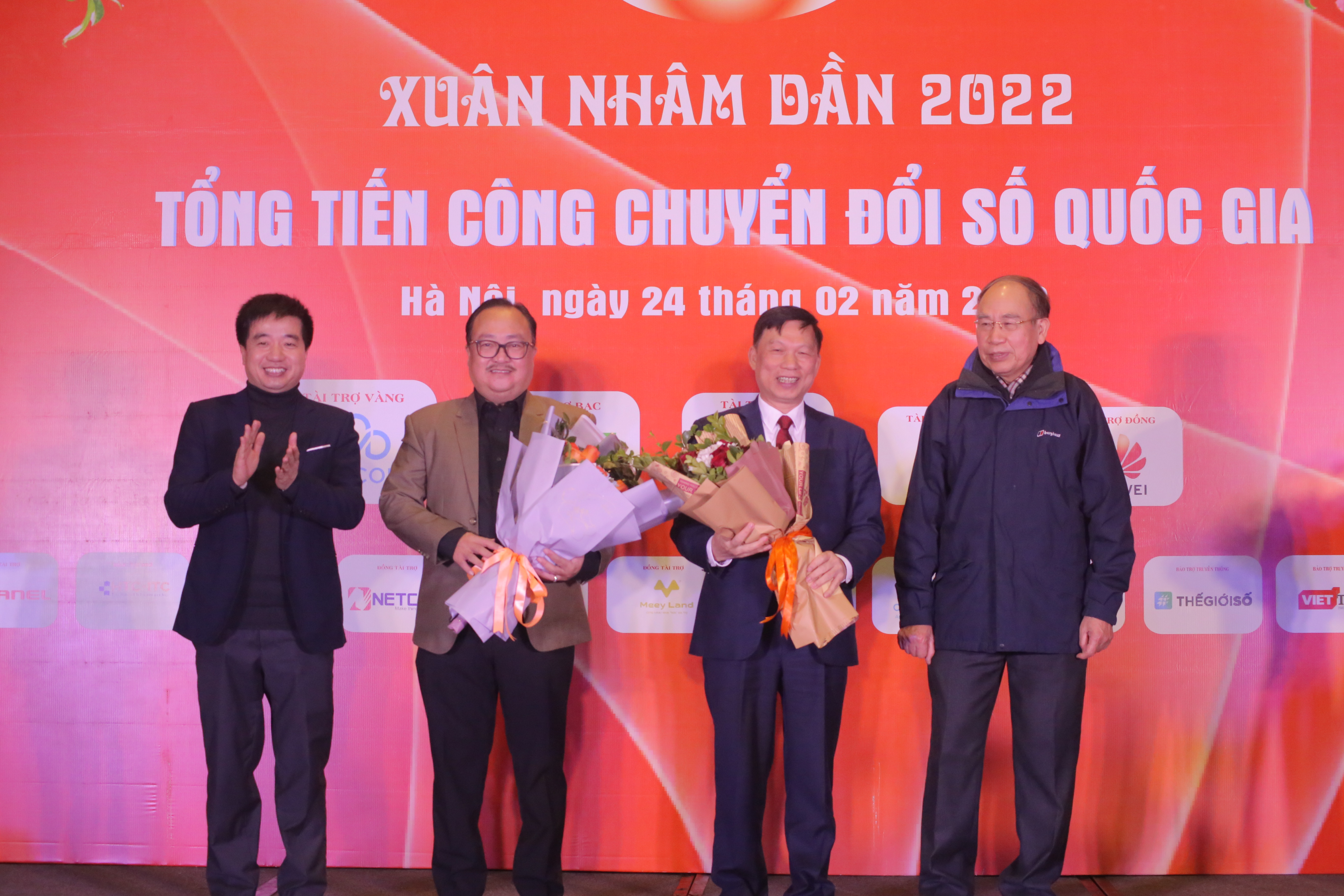 Gặp gỡ ICT Xuân Nhâm Dần Đón nhận cơ hội và thách thức mới của chuyển đổi số để thúc đẩy phát triển ngành