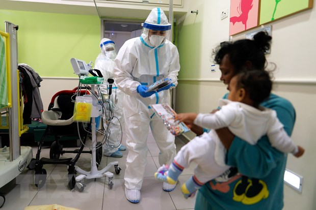 Thế giới ghi nhận gần 6 triệu người tử vong vì đại dịch COVID-19