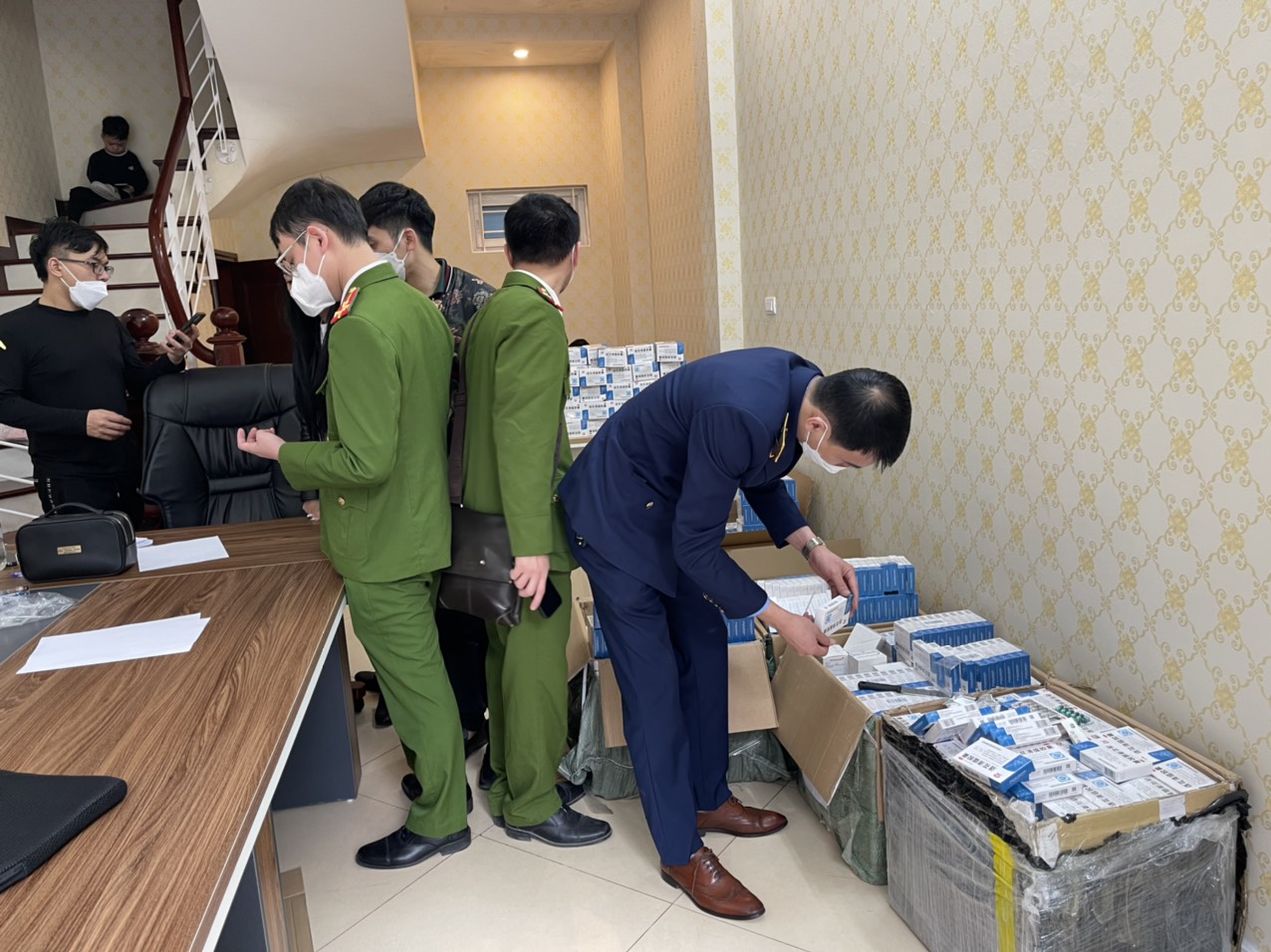 Bộ Công Thương Tăng cường giám sát thị trường trong bối cảnh dịch Covid-19, xung đột tại Ukraine