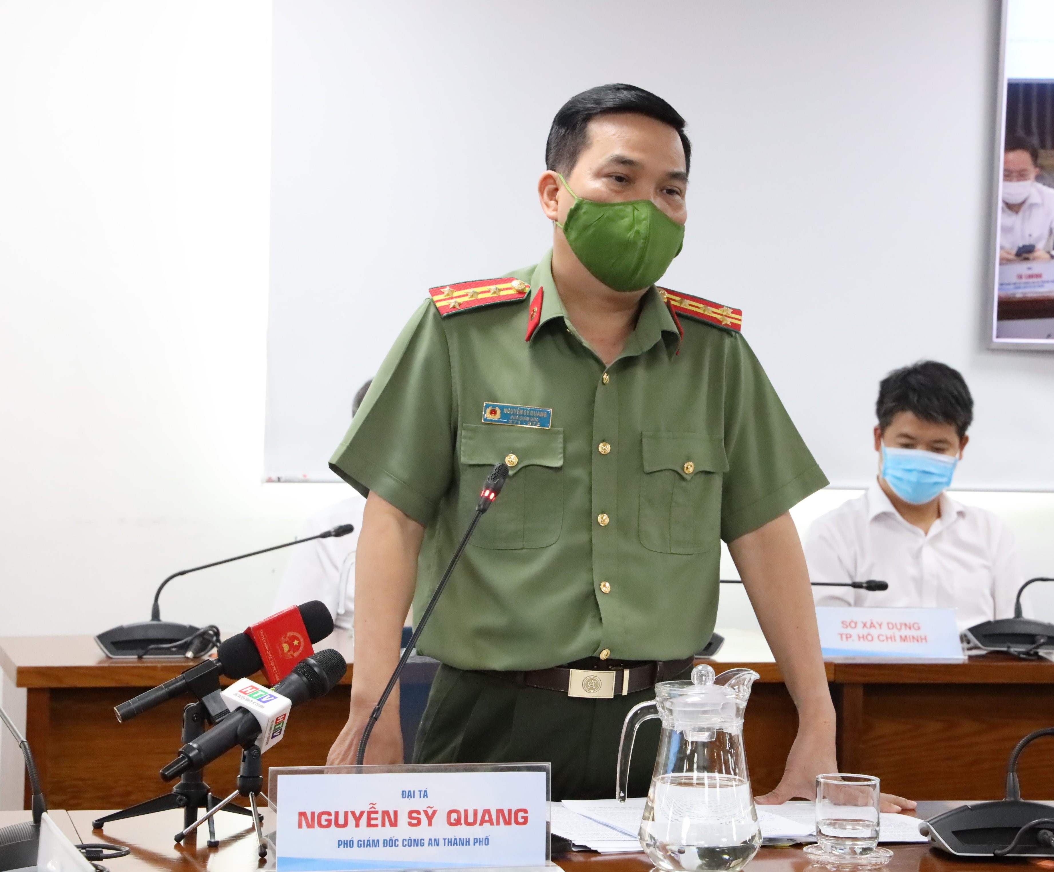 Công an TP.HCM cảnh báo lừa đảo từ mua bán hàng hóa và tiền ảo qua mạng xã hội