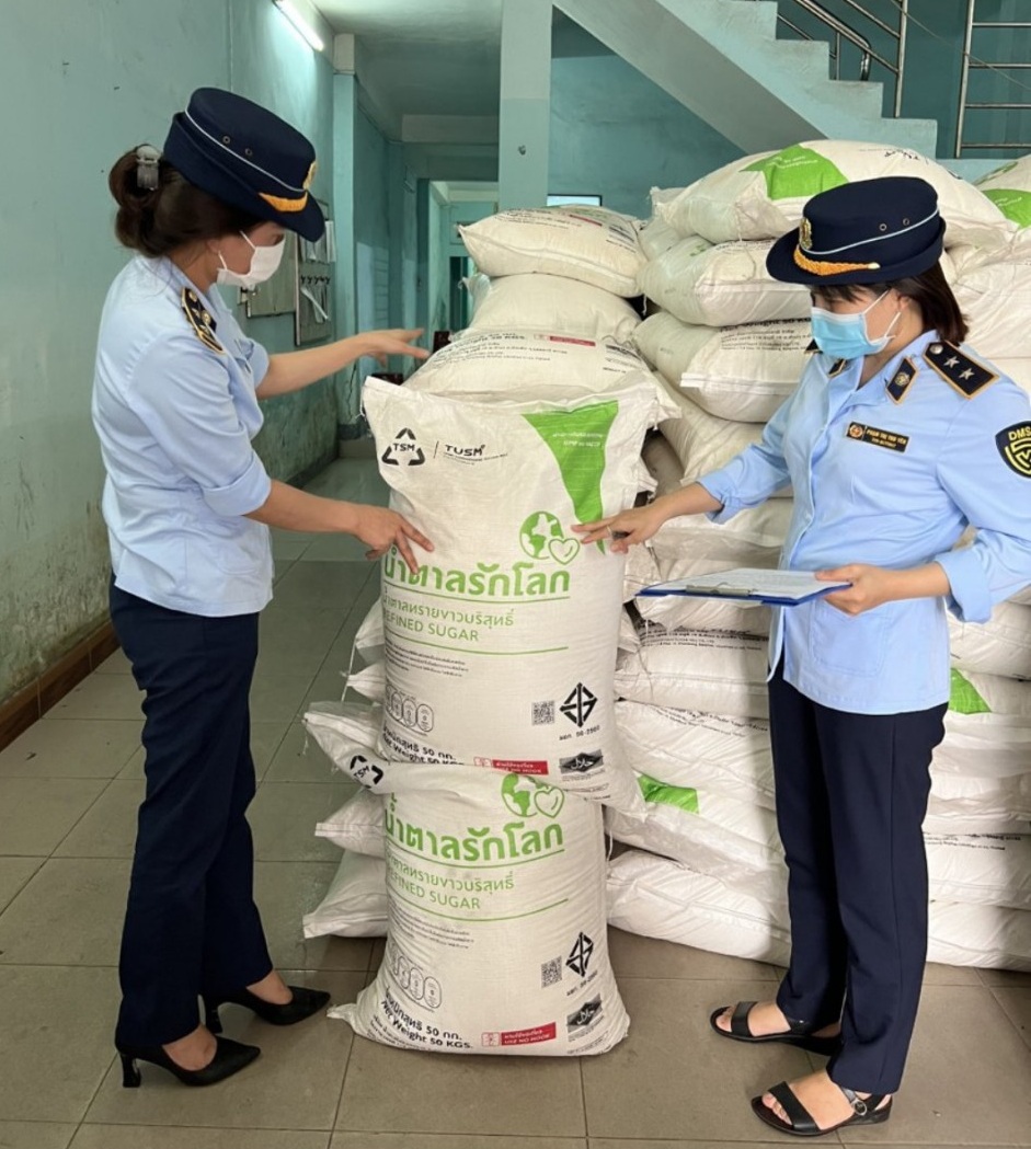 Phú Yên Tạm giữ 15 tấn đường kính trắng không có hóa đơn chứng từ