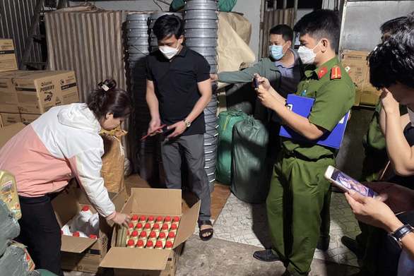 Đồng Nai Triệt phá cơ sở sản xuất dầu nhớt giả quy mô lớn