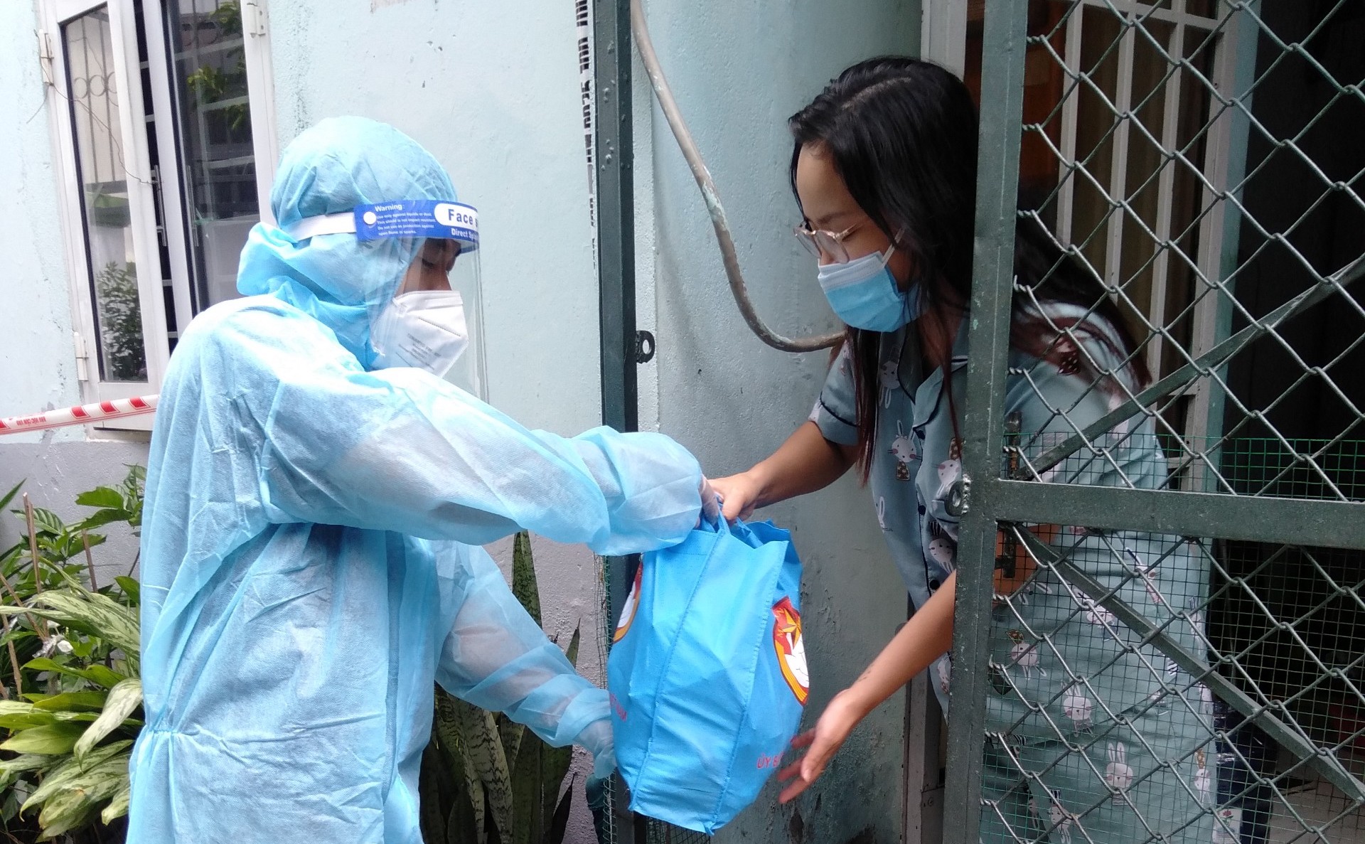 Bộ Công an điều tra việc chi tiền hỗ trợ dịch COVID-19 ở TP.HCM