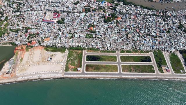 Bình Thuận Thu hồi, hủy bỏ 2 dự án Rang Dong Luxury Apartment Tower và Hamubay tại TP Phan Thiết