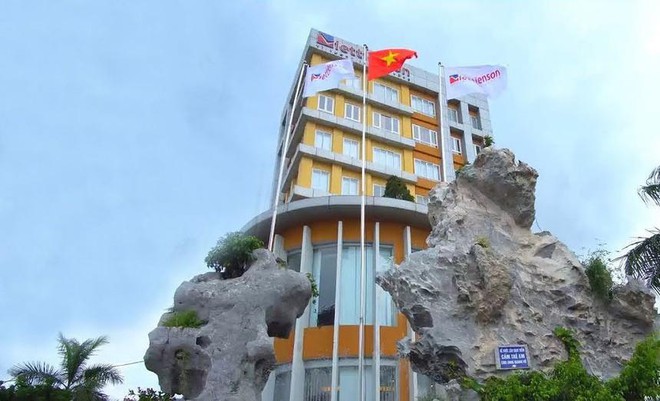 Việt Tiên Sơn Địa ốc (AAV) thế chấp bất động sản bảo lãnh cho AAV Trading vay vốn ngân hàng