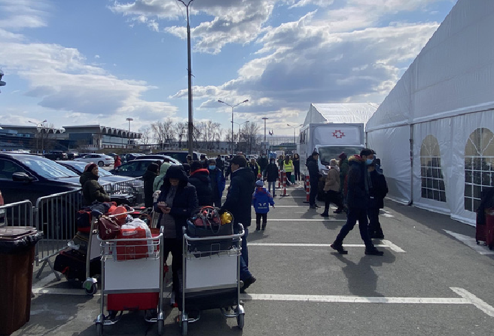 Chuyến bay thứ 2 từ Romania đưa 291 bà con người Việt sơ tán khỏi Ukraine về nước